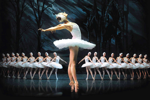 st-petersburg-ballet-swan-lake-001